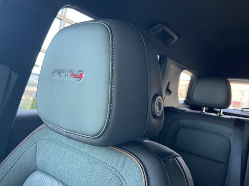 New 2026 GMC Terrain AT4 w/ Convenience Package III AWD/4WD image 22