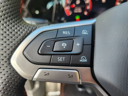 New 2025 Volkswagen GTI SE image 18