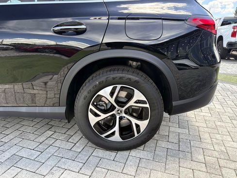 New 2027 Mercedes-Benz GLC 350e 4MATIC image 11