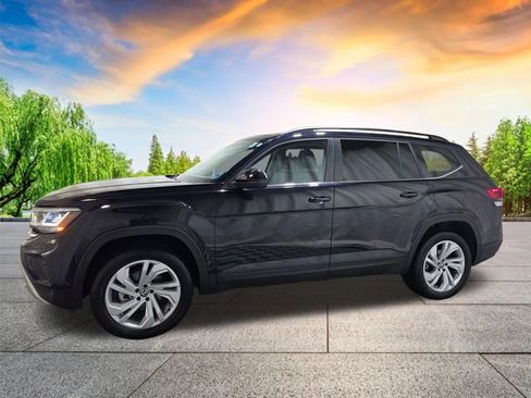Certified 2023 Volkswagen Atlas SE w/ Panoramic Sunroof Package AWD/4WD image 7