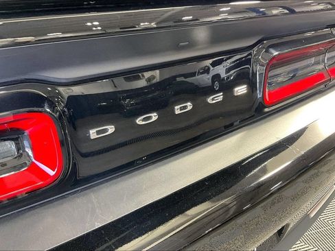 Used 2020 Dodge Challenger R/T RWD image 40