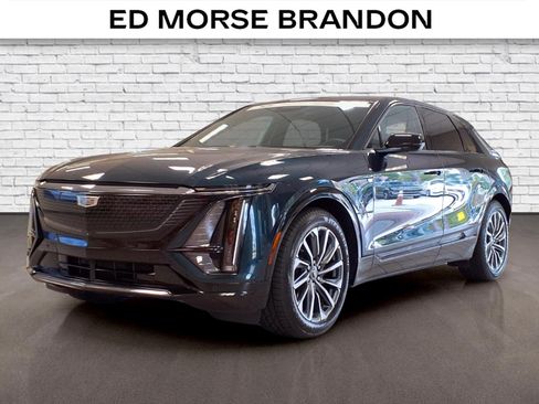 Certified 2024 Cadillac Lyriq Sport RWD image 1