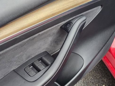 Used 2022 Tesla Model 3 Long Range image 21