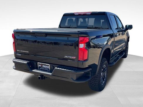 Used 2025 Chevrolet Silverado 1500 ZR2 w/ Technology Package image 6