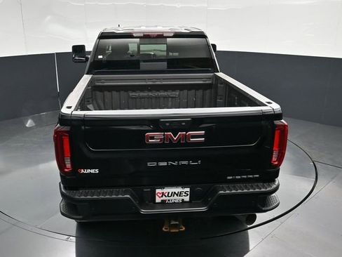 Used 2023 GMC Sierra 2500 Denali w/ Denali Black Diamond Edition AWD/4WD image 61