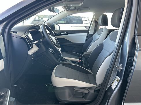 New 2026 Volkswagen Taos S image 10