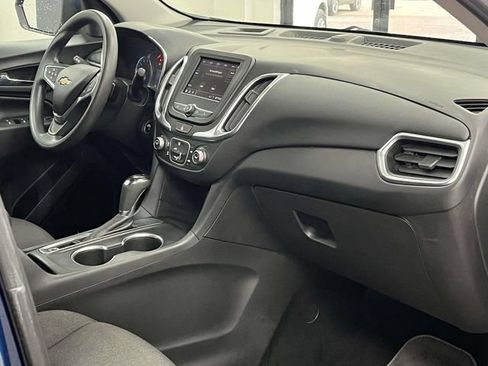 Used 2020 Chevrolet Equinox LT FWD image 24