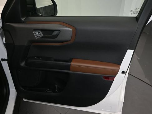 Used 2025 Ford Bronco Sport Outer Banks w/ Outer Banks Tech Package+ AWD/4WD image 15
