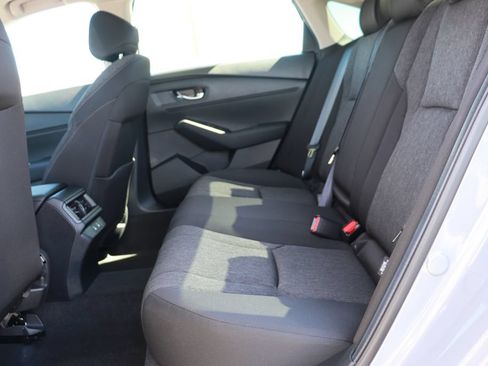 Certified 2025 Honda Accord SE image 13