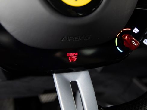 Used 2025 Ferrari Purosangue image 17