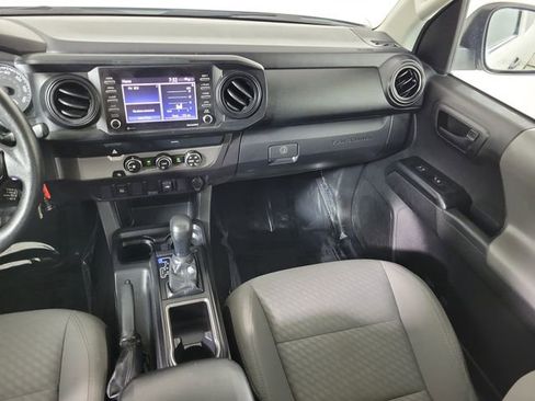 Used 2022 Toyota Tacoma SR image 23
