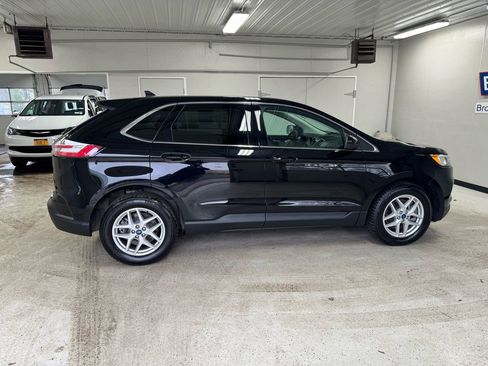 Used 2022 Ford Edge SEL AWD/4WD image 9