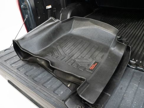 Used 2020 Chevrolet Silverado 1500 Custom w/ Custom Value Package image 33