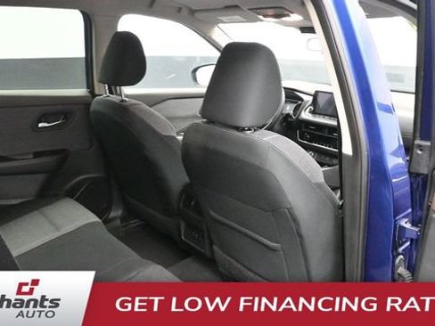 Used 2023 Nissan Rogue SV AWD/4WD image 16