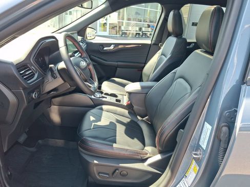 Used 2025 Ford Escape ST-Line Elite w/ Premium Technology Package AWD/4WD image 15