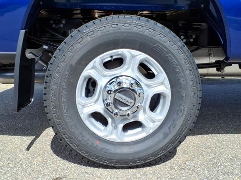 New 2026 Ford F250 XLT w/ FX4 Off-Road Package AWD/4WD image 11