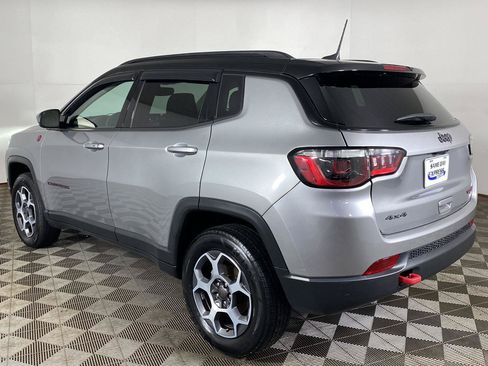 Used 2022 Jeep Compass Trailhawk w/ Sun and Sound Group AWD/4WD image 29