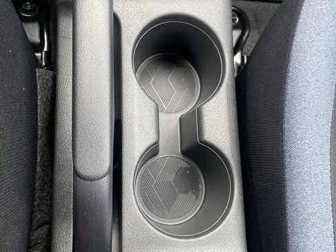 Used 2024 Nissan Versa SV w/ Trunk Package image 23