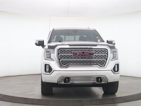 Used 2019 GMC Sierra 1500 Denali w/ Denali Ultimate Package AWD/4WD image 12