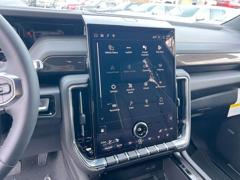 New 2026 GMC Yukon Elevation image 16