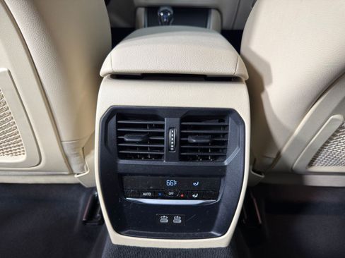 Used 2021 BMW 330i Sedan image 30