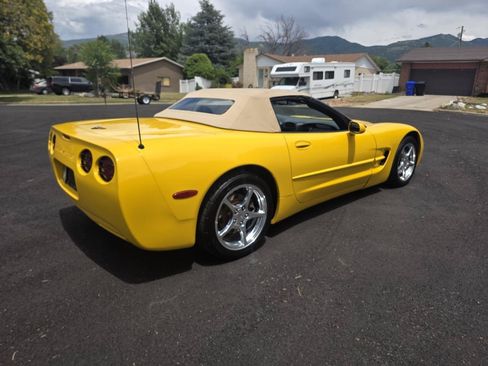 Used 2002 Chevrolet Corvette Convertible w/ Preferred Equipment Group2 RWD image 8