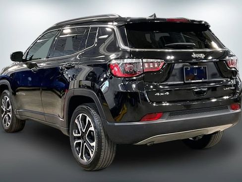 Used 2024 Jeep Compass Limited AWD/4WD image 12