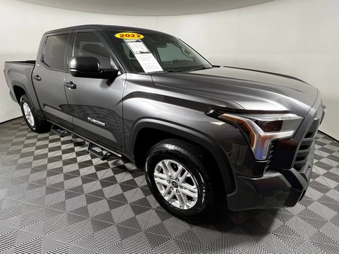 Used 2022 Toyota Tundra SR5 image 3