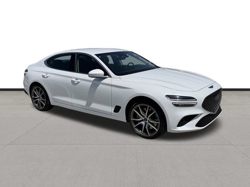 Used 2026 Genesis G70 2.5T AWD/4WD image 3