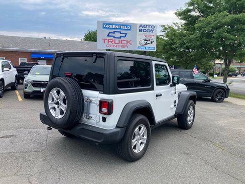 Used 2022 Jeep Wrangler Sport AWD/4WD image 21