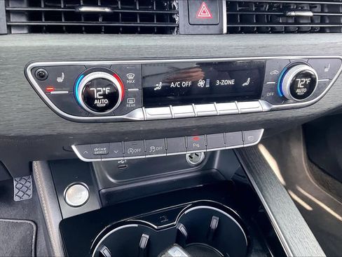 Used 2023 Audi A4 2.0T Premium Plus image 32