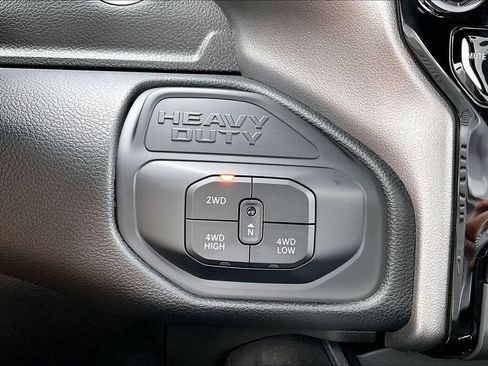 New 2026 RAM 3500 Lone Star AWD/4WD image 35