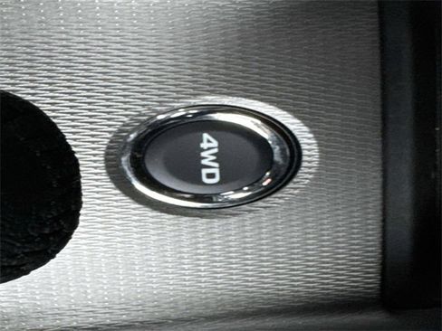 Used 2025 Mitsubishi Outlander Sport SE image 28