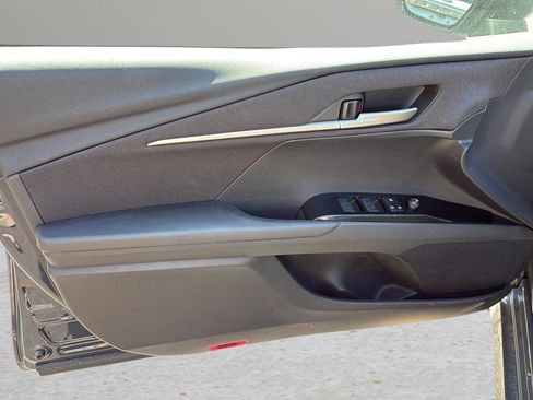 Certified 2025 Toyota Camry LE image 10