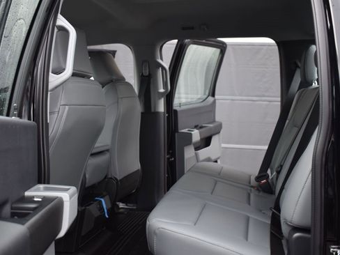 New 2026 Ford F250 XL image 16
