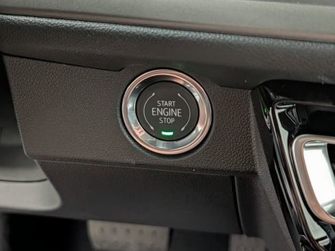New 2026 Chevrolet Traverse LT w/ Midnight/Sport Edition AWD/4WD image 22