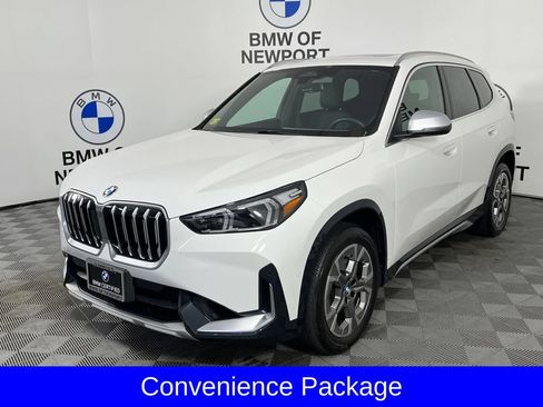 Used 2024 BMW X1 xDrive28i w/ Convenience Package AWD/4WD image 3