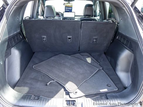 Used 2025 Ford Escape ST-Line Select w/ Tech Pack #1 AWD/4WD image 21