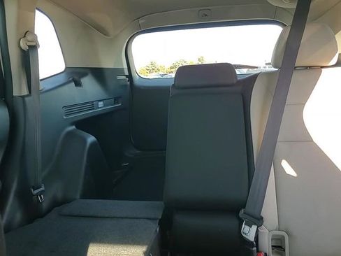 Used 2023 Honda CR-V LX image 25