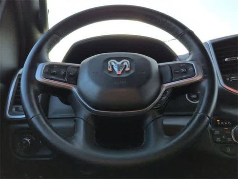 Used 2019 RAM 1500 Big Horn image 22