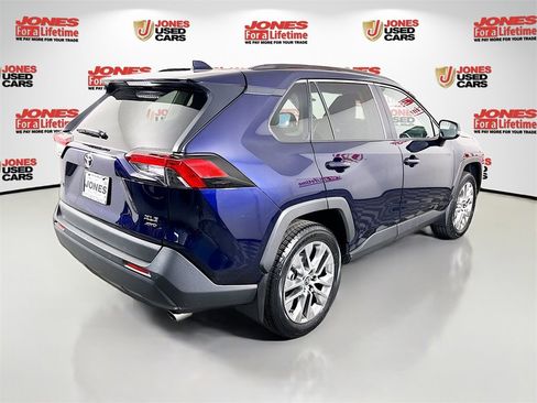 Certified 2023 Toyota RAV4 XLE Premium image 17