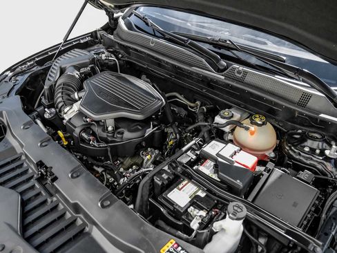 Used 2020 Chevrolet Blazer LT w/ Redline Edition image 45