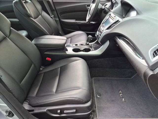 Used 2018 Acura TLX FWD image 18