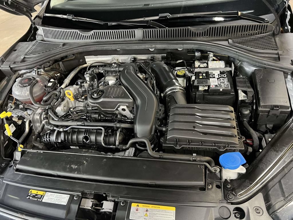 Used 2024 Volkswagen Jetta SE FWD image 9