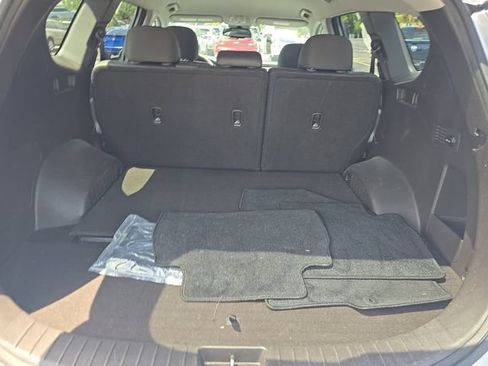 Used 2020 Hyundai Santa Fe SEL FWD image 17