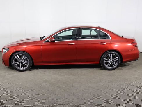 Used 2021 Mercedes-Benz E 350 4MATIC Sedan w/ Premium Package image 18