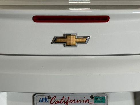 Used 2015 Chevrolet Camaro LS RWD image 43
