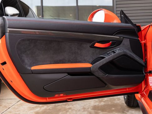 Certified 2016 Porsche 911 GT3 RS RWD image 28