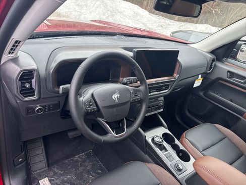 New 2025 Ford Bronco Sport Outer Banks w/ Outer Banks Tech Package+ image 9