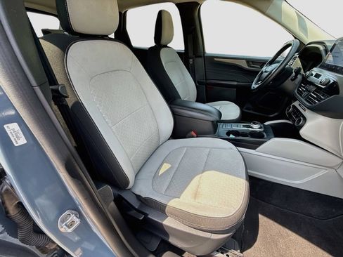 Used 2024 Ford Escape Active FWD image 29